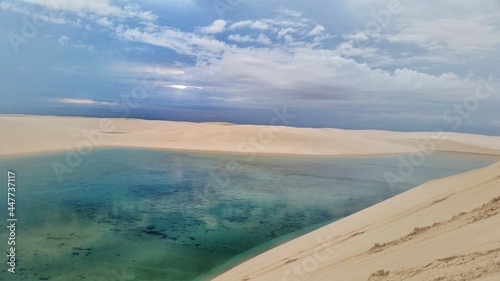Fototapeta Naklejka Na Ścianę i Meble -  beautiful lagoon, in the national park of the sheets of Maranhão.