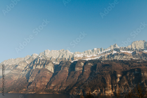 Berge am Walensee (Schweiz)