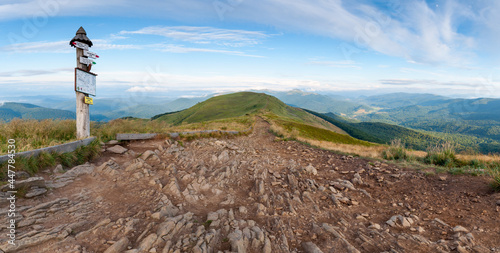 Fototapeta Naklejka Na Ścianę i Meble -  Sunset seen from the summit of Połonina Caryńska, Bieszczady, Bieszczady National Park
