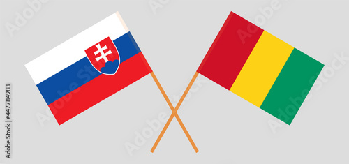 Canvas Print Crossed flags of Guinea and Slovakia