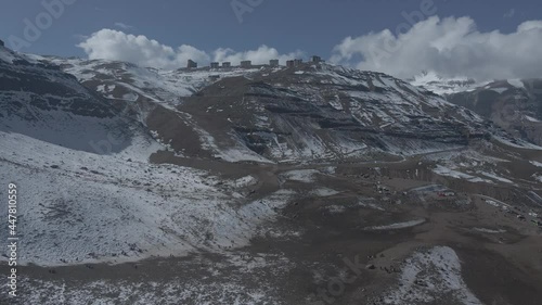 Tomas aérea de valle nevado, chile 