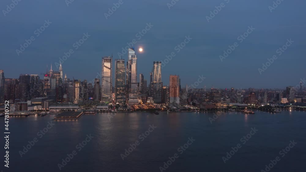 Full moon rise over Hudson Yards Full moon rise over Hudson Yards