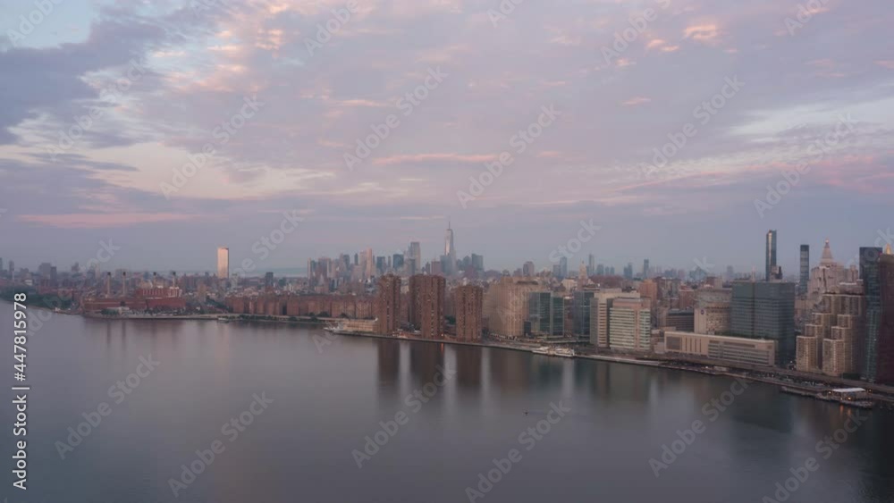 East river Hyperlapse at sunrise East river Hyperlapse at sunrise