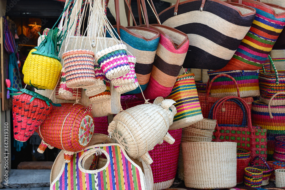 Artesanias Elaboradas Con Fibras Naturales Mercado De Artesanias En