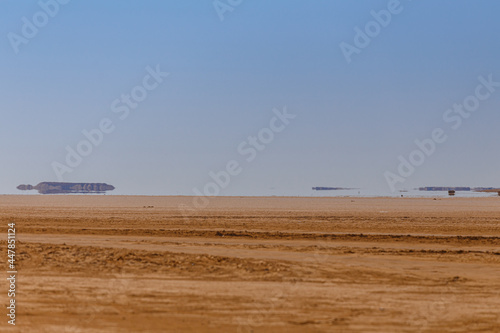 Billede på lærred Fata Morgana (mirage) on the horizon of Sahara
