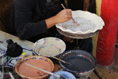 Ceramic processing in the city of Puebla, Mexico
