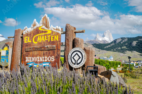 El Chalten sign or entrance with Fitz Roy background
