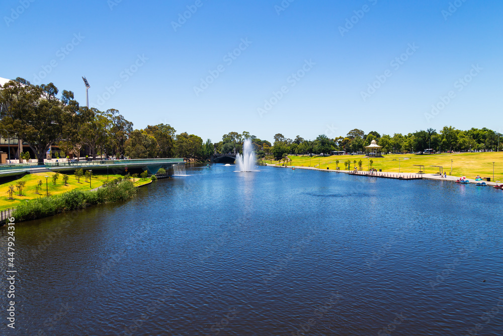 River Torrens flowing through parkland between Adelaide and North Adelaide, South Australia