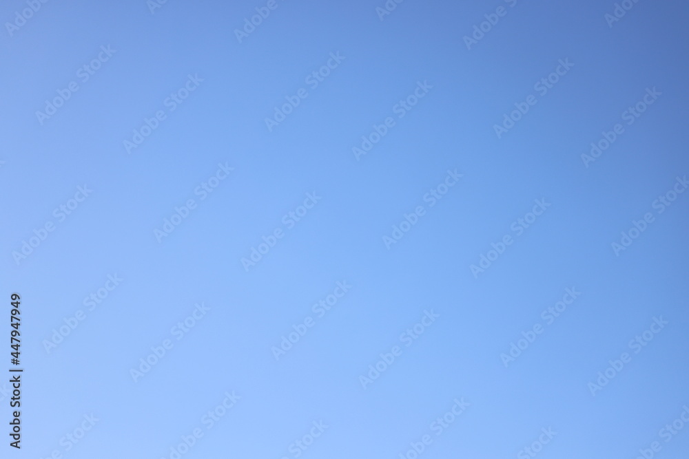 blue sky with no clouds, blue background