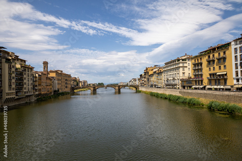 Altstadt in Florenz mit berühmter Brücke und Ausblicken © carolindr18