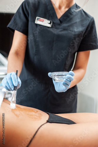 Anti-cellulite therapy for women in a beauty salon. Skin care
