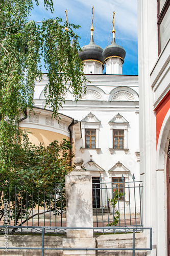 The Church of St. Nicholas in Tolmachi serves as a branch of the world-famous Tretyakov Gallery. The most valuable Orthodox icons are kept in this church.       photo