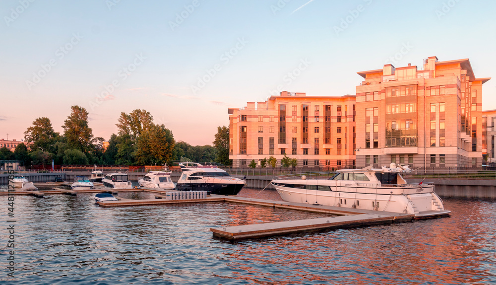 Obraz premium View of Nameless erik of the Malaya Neva River.