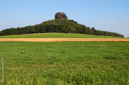 Zirkelstein in der Sächsischen Schweiz photo