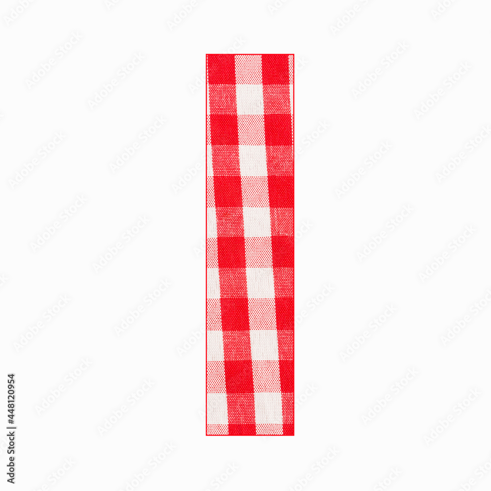 Fototapeta premium Lowercase letter l - Red checkered napkin background