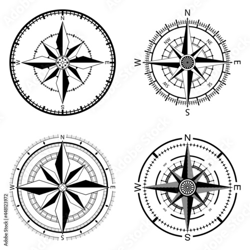 21062901 Monochrome compass rose set