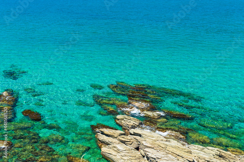 Crystal clear water with a view of the rocky surface