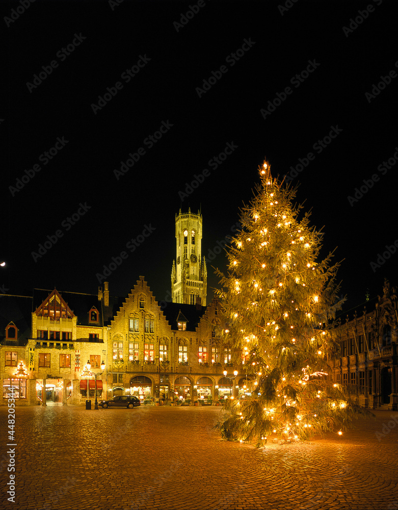Fototapeta premium Bruges,Belgium at Christmas