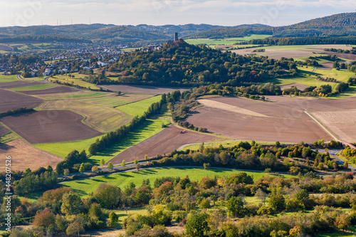 Landschaft mit Burg in Mittelhesssen