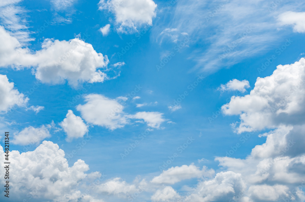 Fototapeta premium 青空と雲