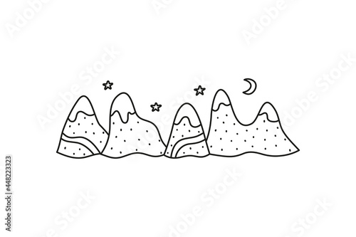 Group of doodle mountains. © Minur
