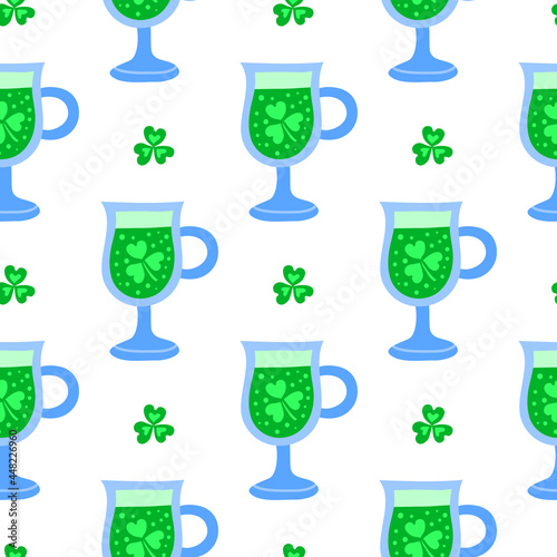 Seamless pattern with green drinks and clovers.