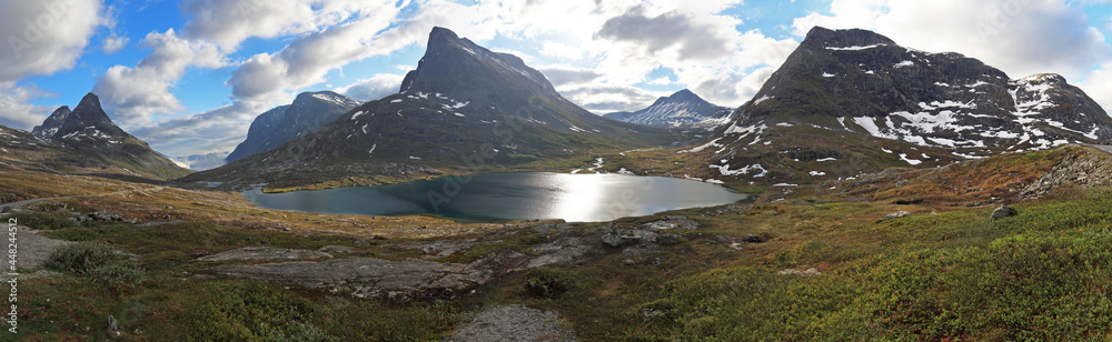 Stigrora mountain valley, Norwegian Scenic Route Geiranger-Trollstigen 