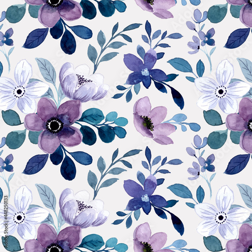 Seamless pattern of purple floral watercolor