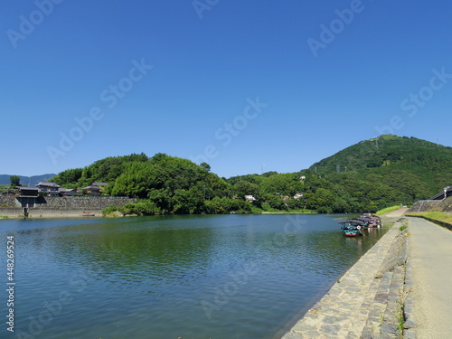 夏の肱川（愛媛県大洲市） © ととと