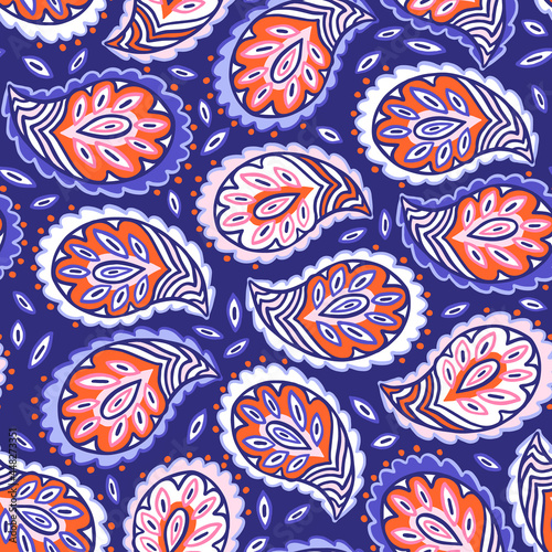 Seamless pattern with paisley ornament