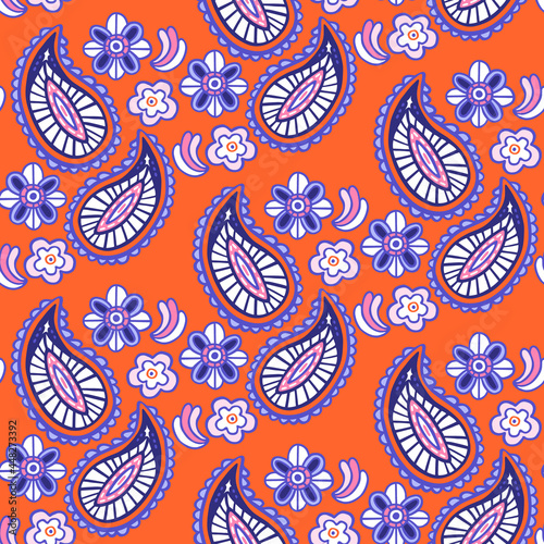 Seamless pattern with paisley ornament