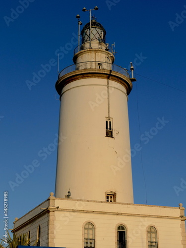 Der Leuchtturm von Malaga