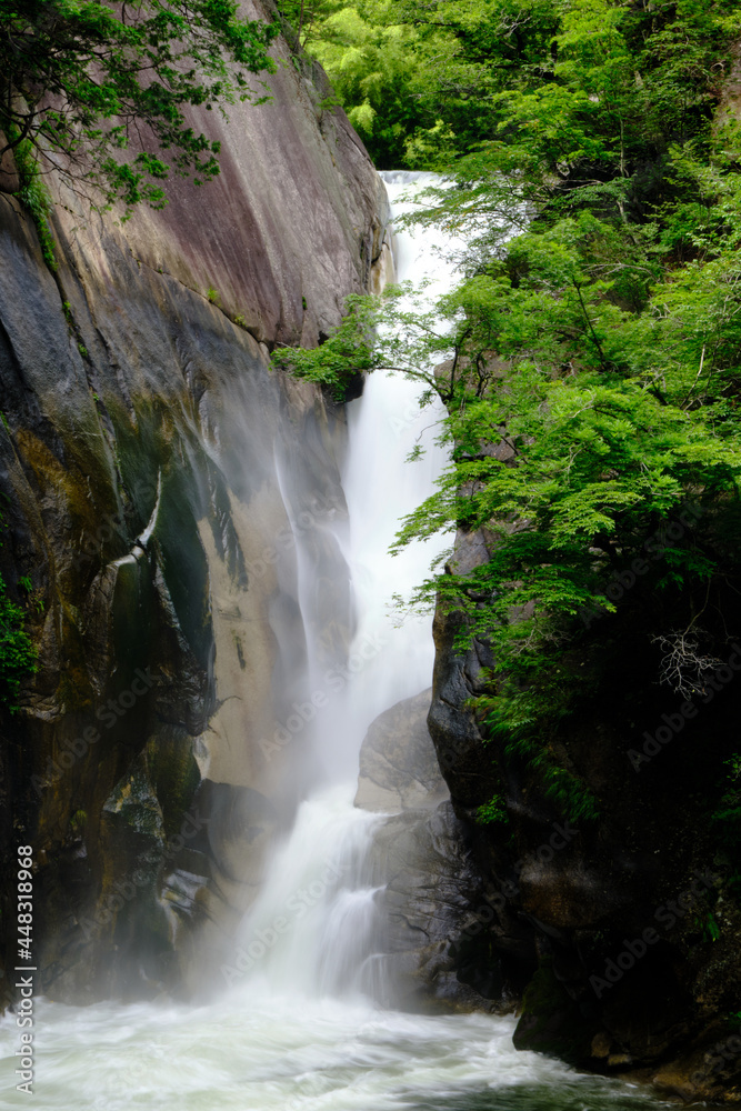 日本一の渓谷美　昇仙峡（ミニ泰山）