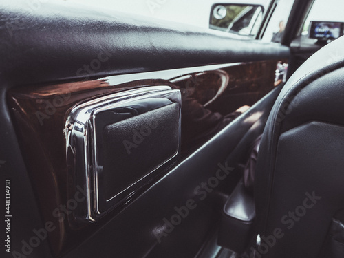 This is a nice classic car interior.