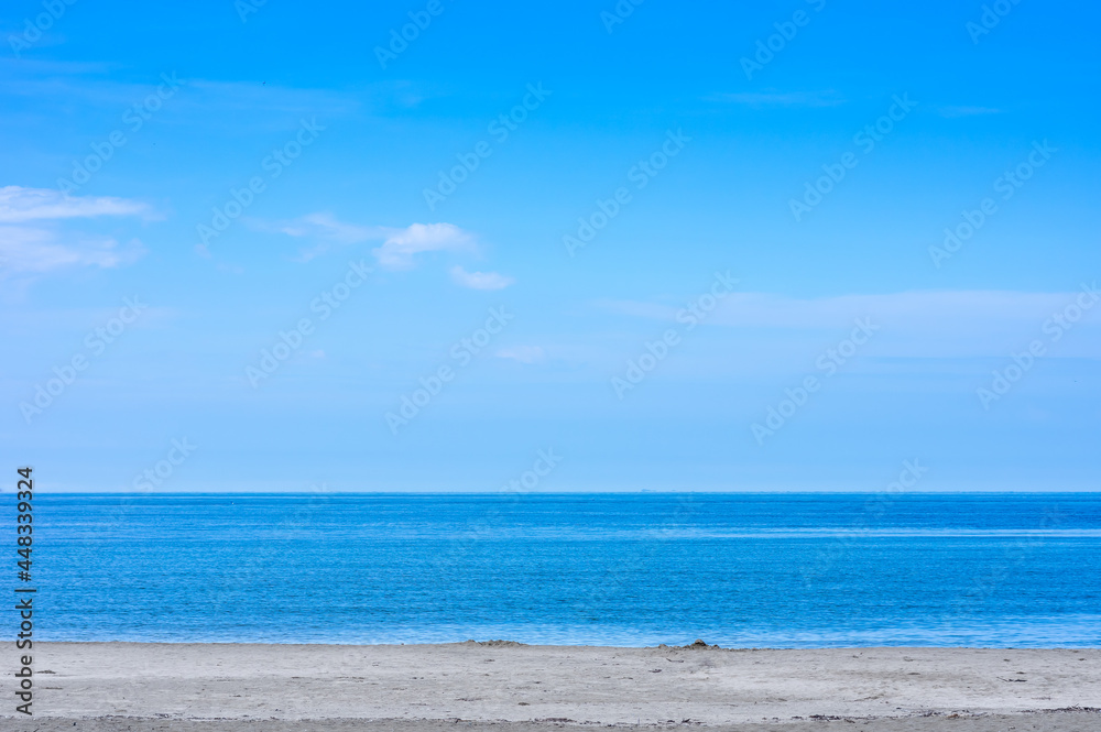 海岸と青空砂浜