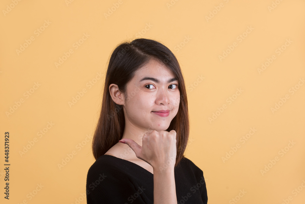 Obraz premium Portrait of beautiful asia young woman