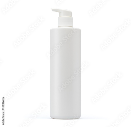 White plastic bottle with dispenser isolated on white background cosmetic bottle package 3d rendering isolated mockup. Cream, shampoo, moisturizer, gel, foam or lotion.