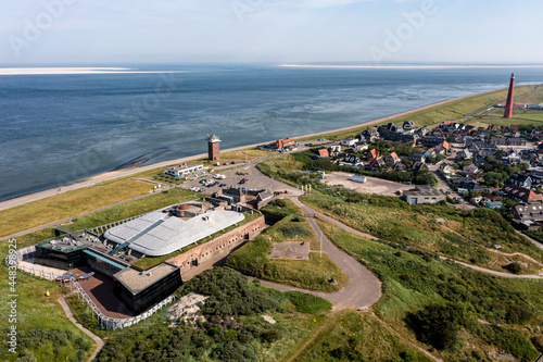 Luftaufnahme vom Fort Kijkduin, genannt Fort Morand, mit Blick auf den Strand und die Nordsee, Den Helder, Niederlande, NordHolland