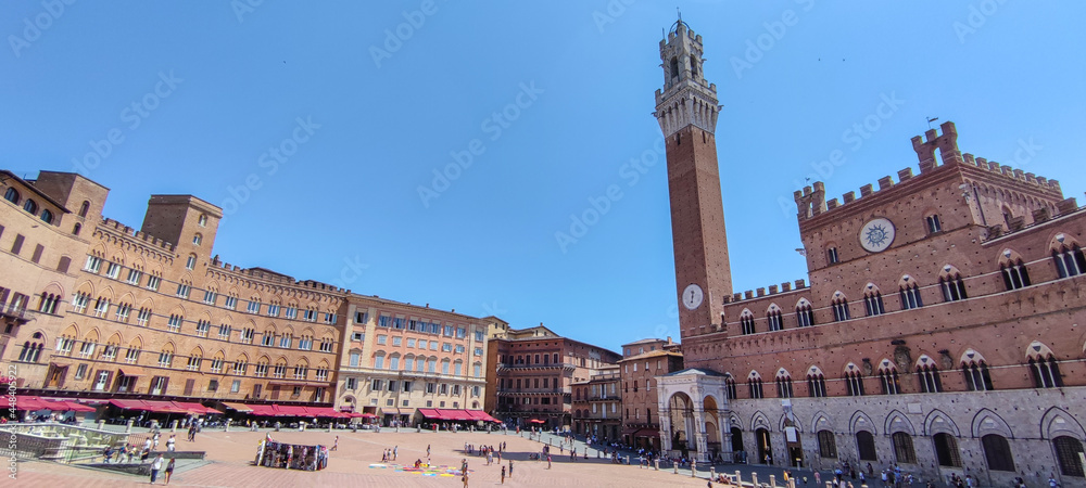 The beautiful Piazza del Campo in Siena