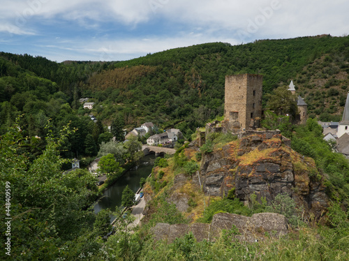 Panorama at the top of the mountain in Esch sur Sure © Galdric