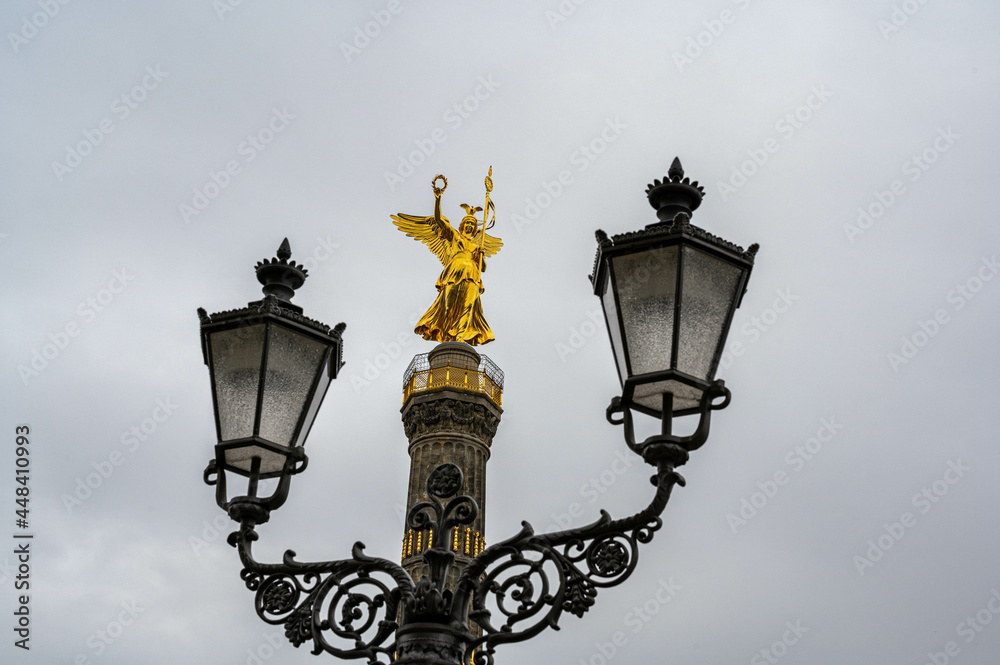 Großer Stern mit Siegessäule in Berlin