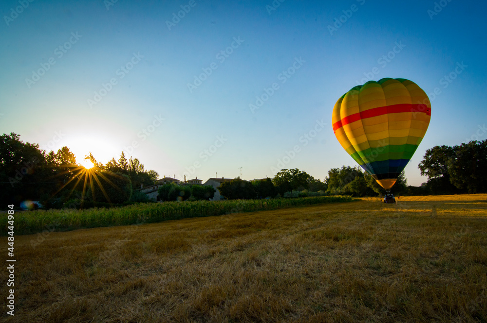Obraz premium Mongolfiere sul cielo di Todi