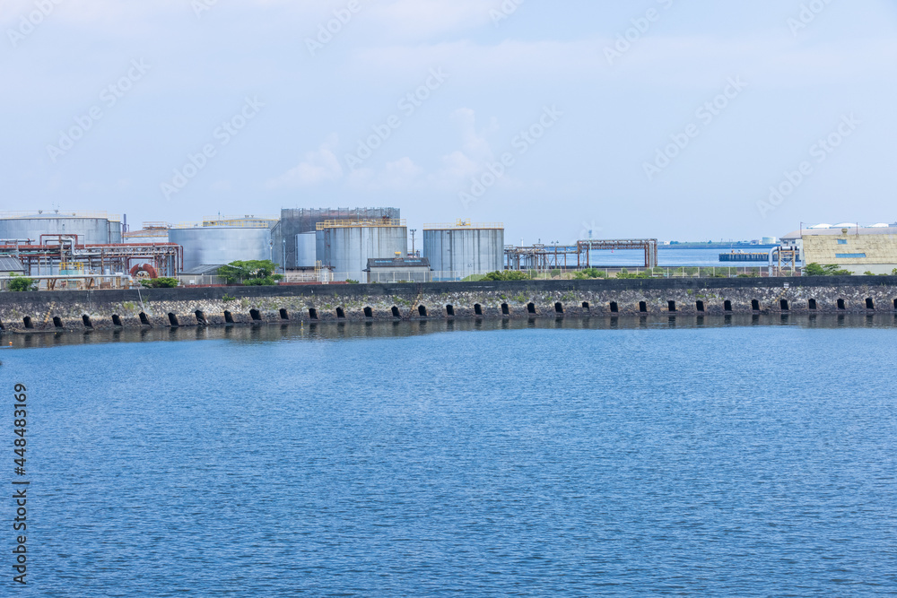 Shiofuki Breakwater, nationally designated important cultural property, Yokkaichi, Mie, Japan Shiofuki Breakwater, nationally designated important cultural property, Yokkaichi, Mie, Japan