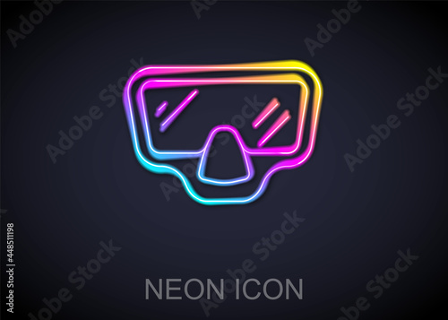 Glowing neon line Diving mask icon isolated on black background. Extreme sport. Diving underwater equipment. Vector