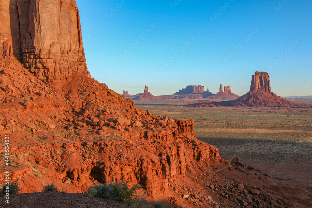 Monument Valley Navajo Tribal Park, USA Monument Valley Navajo Tribal Park, USA