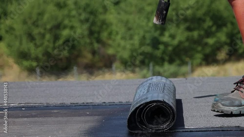 Bitumen insulation on roof