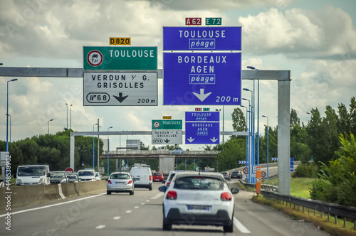 route autoroute mobilité routier Toulouse Bordeaux Agen peage photo