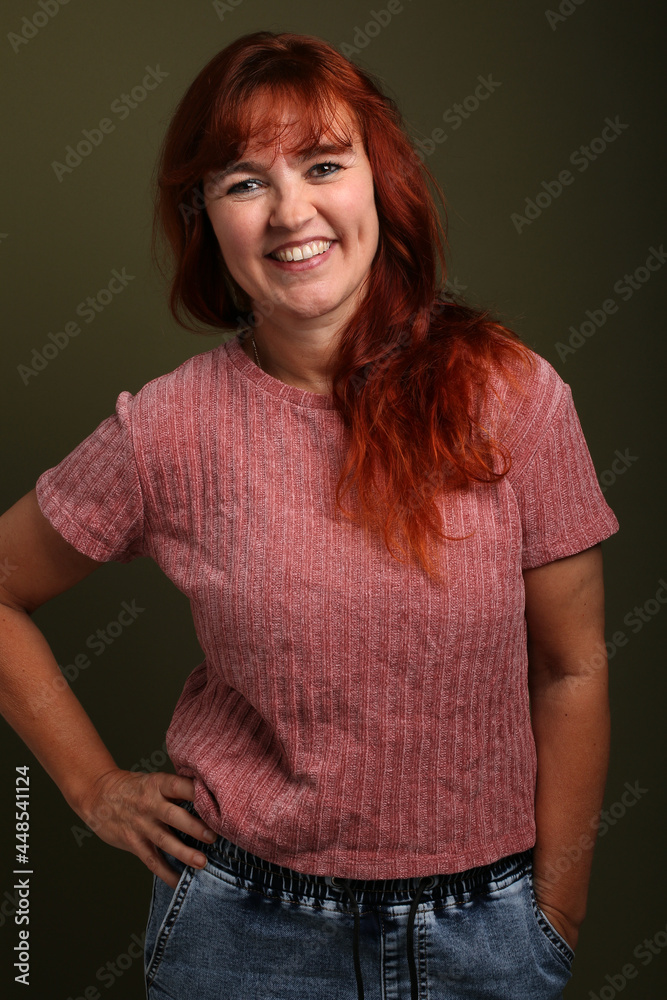 Obraz premium Portrait of a beautiful young woman