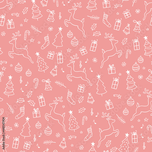 Beautiful christmas doodles seamless pattern - hand drawn and detailed, great for christmas textiles, banners, wrappers, wallpapers - vector surface design