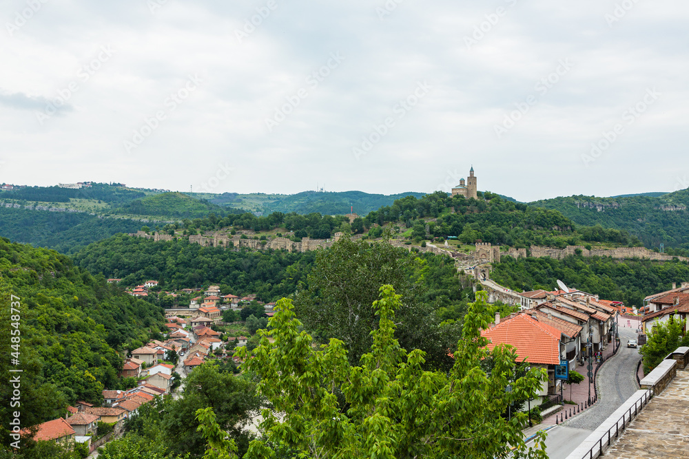 ブルガリア　ヴェリコ・タルノヴォのツァレヴェッツ要塞と大主教区教会